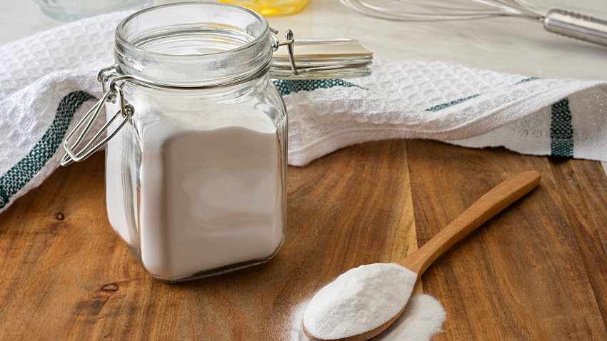 Does Baking Soda Remove Oil Stains from Wood