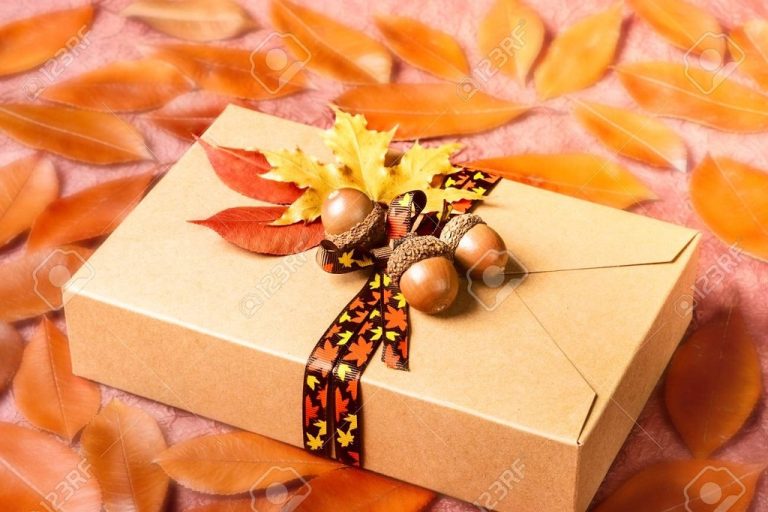 autumnal gift guide for friends and family