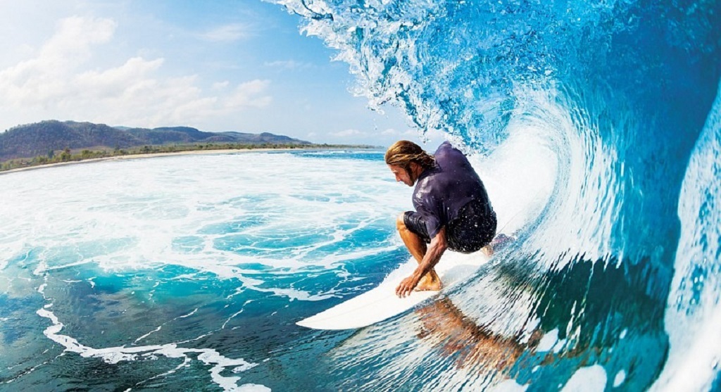 How long can ocean swell travel