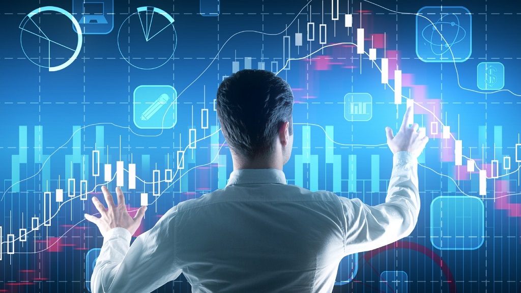 What are the safest high-growth investments for 2025