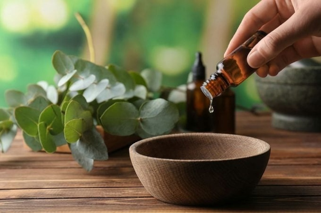 Can I use clove oil repellent on my skin directly